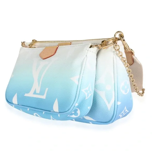 Louis Vuitton By The Pool multi pouchette 😍 - Picture 4 of 12